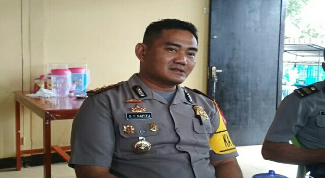 Kapolres Sangihe Bagikan Sejumlah Parlengkapan Bagi Personil Untuk Menunjang Kegiatan Operasional