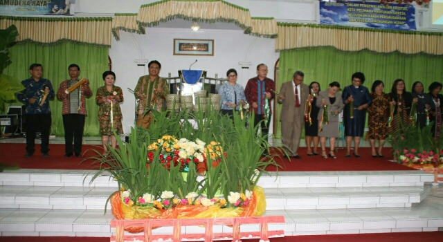 Jabes Gaghana Hadiri Sidang Tahunan Sinode GMIST ke V
