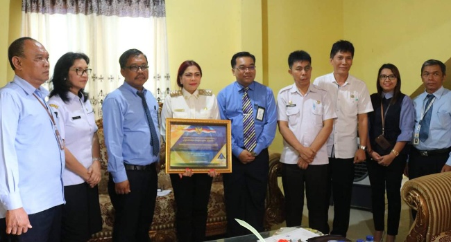 Pemkab Minut Raih Penghargaan Kementerian Keuangan