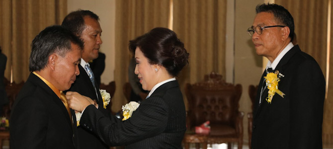 Pimpin Paripurna Istimewa PAW, Ini Harapan Wenur Untuk Watulangkow dan Wuwung