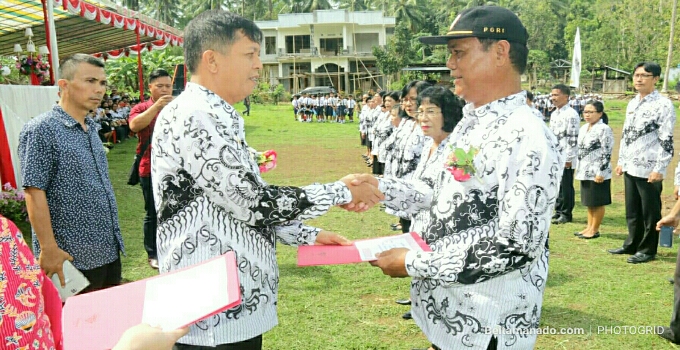 Wabup Jocke Legi Ingatkan Guru Harus Selalu Jadi Panutan Bagi Anak Didik