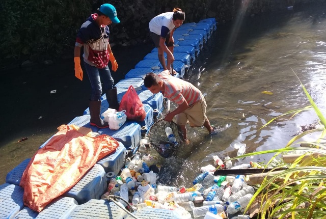 Sampah di Laut Indonesia Menumpuk, DLH Manado Ingatkan Soal Bahaya Yang Ancam Manusia