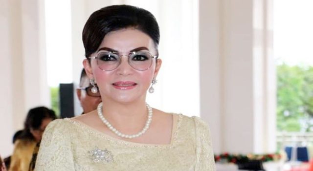 Bedah Rumah! Program Sosial Bupati Tetty Paruntu Sentuh Langsung Masyarakat