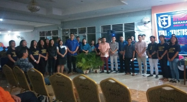 GSKI Berbagi Kasih Natal Bersama Anak Panti Asuhan Bartemeus