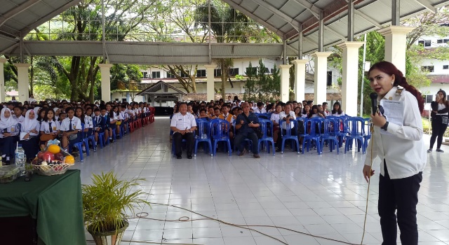 Ratusan Siswa Minut Dilatih Taat Hukum