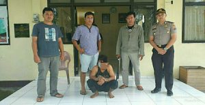 Tamparan Berujung Duel, Reagen Tebas Novi Pakai Parang