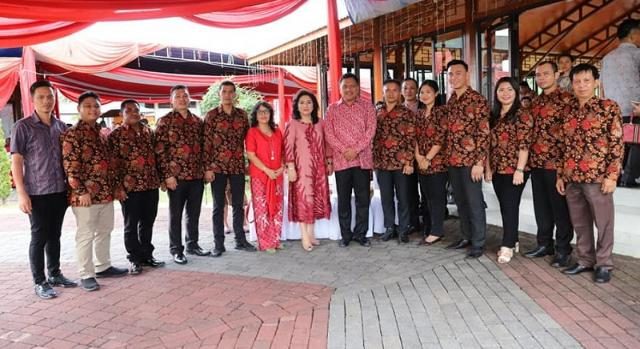 Pemprov Sulut Doakan Korban Bencana Palu dan Banten-Lampung dengan Pasang Lilin di Pisah Tahun