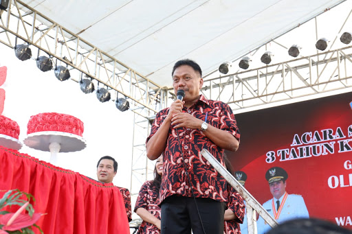 Olly Dondokambey Kenang 3 Tahun Lalu Pertama Masuk Kantor Naik Roda Sapi