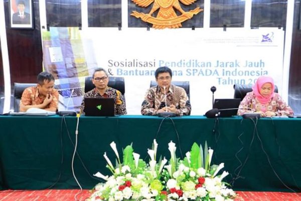 Unsrat Menuju Revolusi Industri 4.0 Melalui Perkuliahan Daring 8 Unsrat Menuju Revolusi Industri 4.0 Melalui Perkuliahan Daring