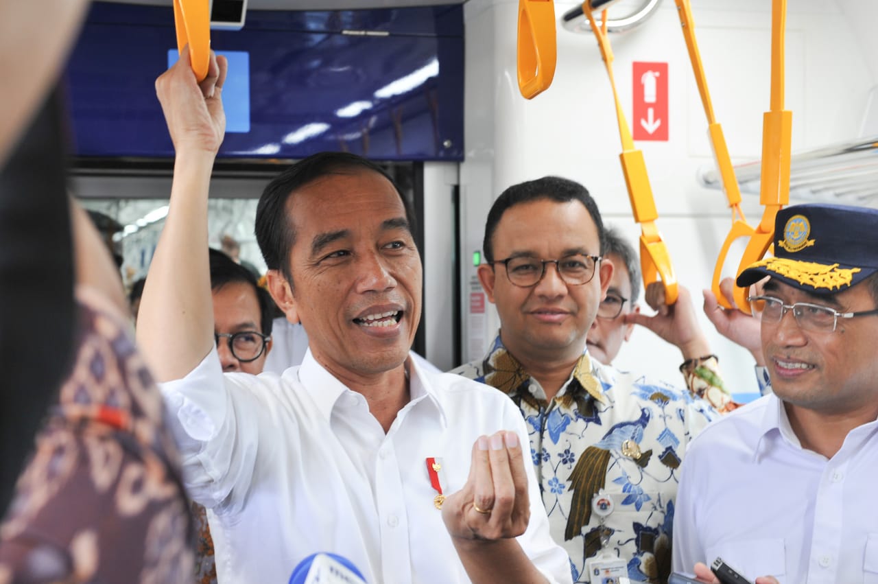 Jajal MRT, Presiden Jokowi: Ini Budaya Baru