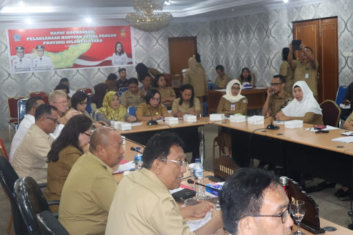 Sekprov Edwin Silangen Berharap Program Bantuan Pangan Tepat Sasaran