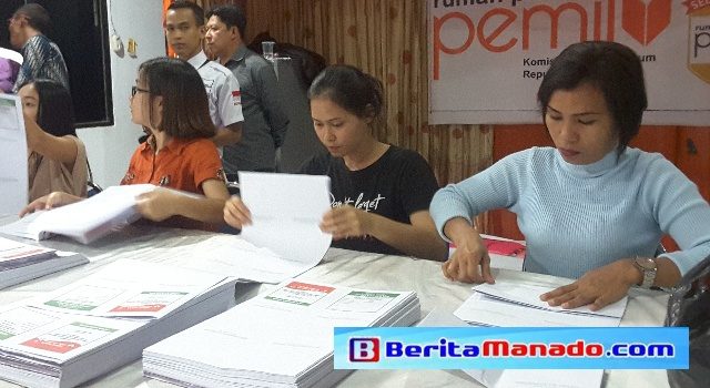 KPU Minut Mulai Tahapan Pelipatan Kertas Surat Suara