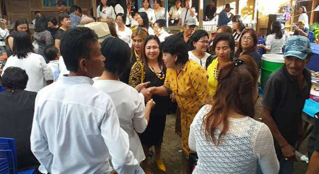 Kunjungi Mokobang, Olfiane Kristien Timbuleng Disambut Hangat Pendukungnya