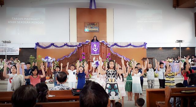 Tata Ibadah Natal Anak Sekolah Minggu Gmim - Menata Rapi