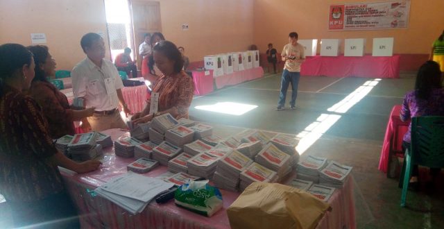KPU Bitung Sukses Gelar Simulasi Pemilu 2019 di Tendeki 8 KPU Bitung Sukses Gelar Simulasi Pemilu 2019 di Tendeki