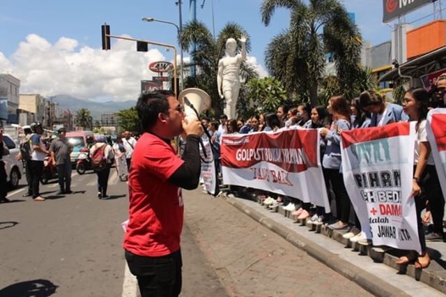 Dimotori BEM FH Unsrat, Mahasiswa Kampanye Serukan Tolak Golput