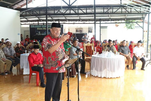 Olly Dondokambey Imbau Umat Muslim Bitung Jangan Percaya Hoax