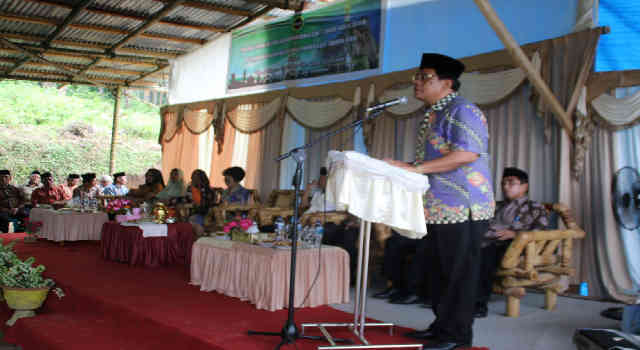 Bupati Jabes Gaghana Hadiri Perayaan Isra Mi'raj Nabi Muhamad SAW 27 Rajab 1440-H/2019-M