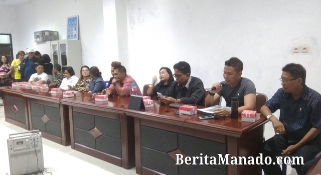 Komisi A DPRD Manado Terima Keluhan Masyarakat Mayondi 11 Komisi A DPRD Manado Terima Keluhan Masyarakat Mayondi