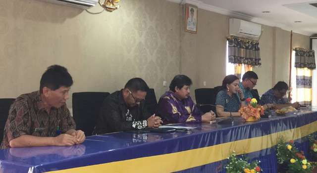Jelang Pemeriksaan BPK, Bupati Vonnie Panambunan Minta Pejabat Kooperatif
