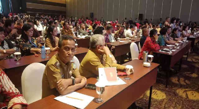 Wabup Helmud Hontong Hadiri Raker Kesehatan Daerah