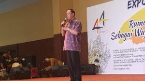Royke Roring Hadiri Puncak Perayaan HUT Taman Mini Indonesia Indah