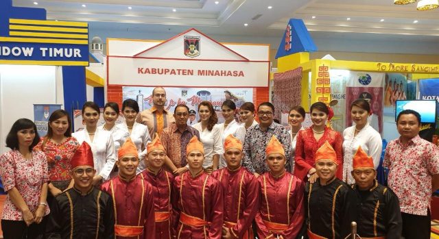Tim Kesenian IWWM Tampil Memukau di HUT Ke-44 TMII