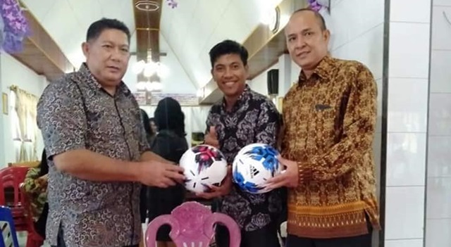 Pagar Lapangan Schwarz Langowan Segera Direnovasi