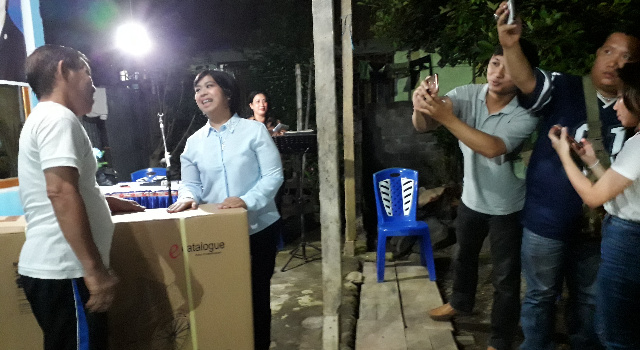 Reses di Malalayang, Siska Mangindaan Sampaikan Berbagai Program Pemerintah