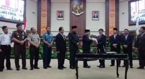 Andrei Angouw Dirigen DPRD Sulut Raih WTP