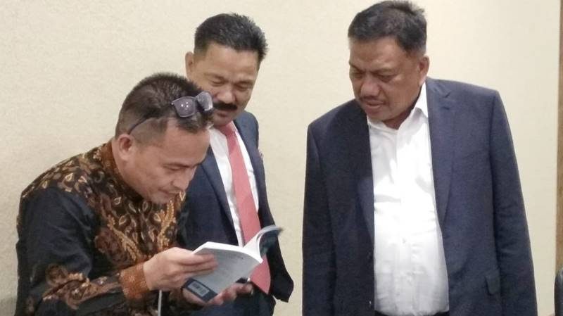 Dino Gobel, Rusdi Krana dan Gubernur Sulut Olly Dondokambey