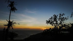 Melirik Wisata Puncak Panenteng