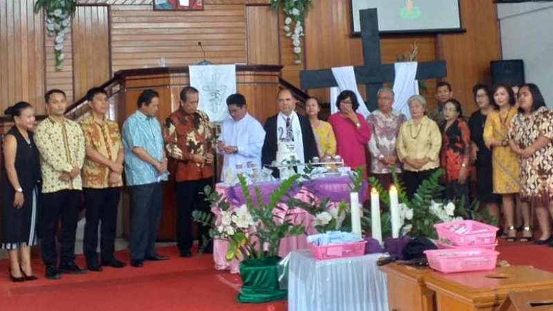 Jemaat GMIM Kanaan Asabri Kolongan Tetempangan Rayakan HUT ke-26