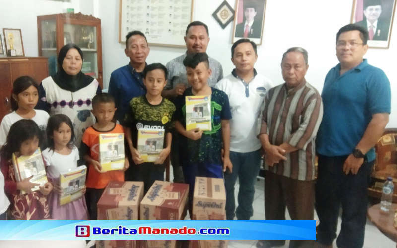 PWI Minsel Bersedekah di Manado