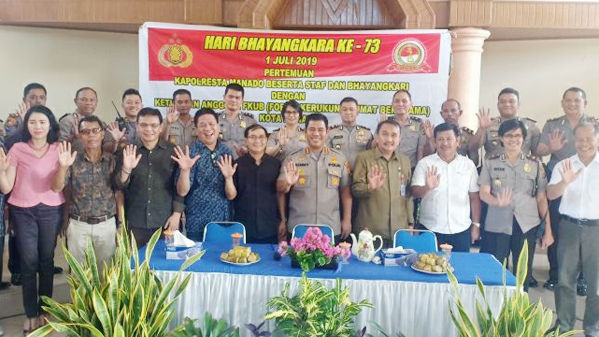 Pemkot Manado Hadiri Silahturahmi Polresta Manado Dalam Rangka Hari Bhayangkara ke 73