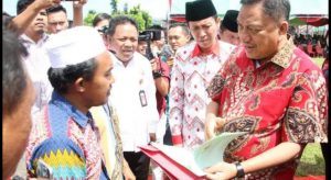 Olly Dondokambey Gelorakan Semangat Gotong Royong dari Kabupaten Paling Selatan