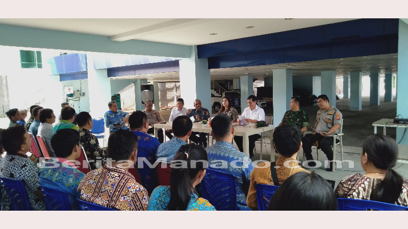 Kesiapan Manado Fiesta Capai 70 Persen, Coreta Kapoyos Pimpin Rapat Panitia