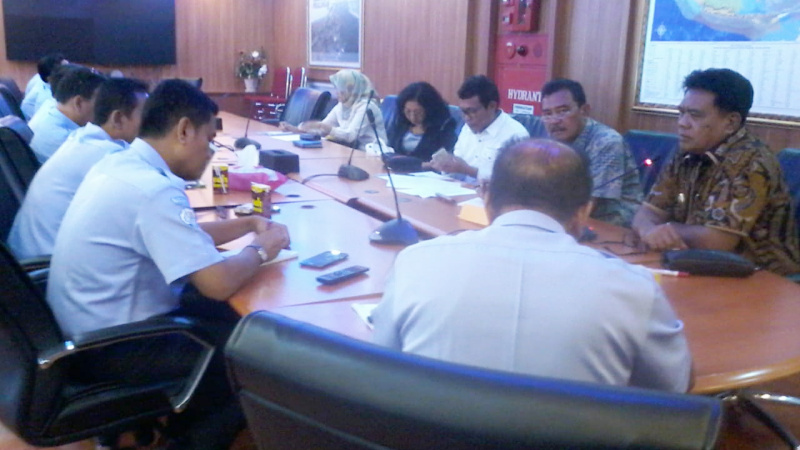 Bupati Jabes Gaghana Datangi Kementrian Kalautan dan Perikanan Republik Indonesia