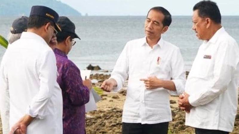 Jokowi bersama Olly-Dondokambey Foto Kementerian Sekretariat Negara RI