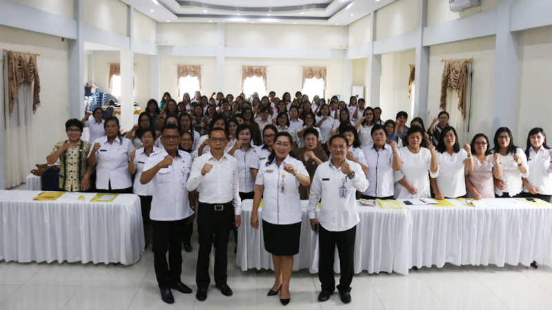 Mandagi Buka Pengembangan Kurikulum PAUD
