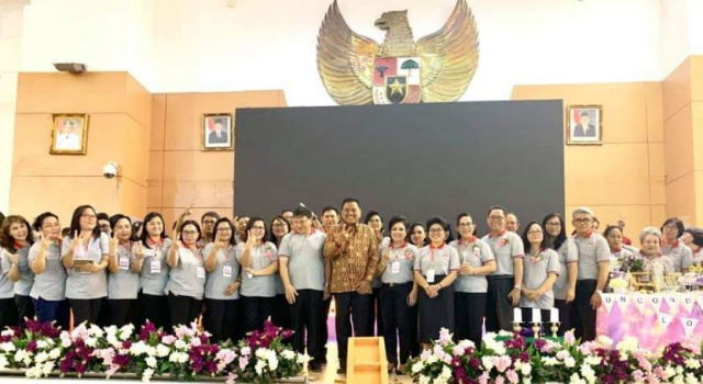Olly Dondokambey Ucapkan Selamat HUT KKPGA GMIM