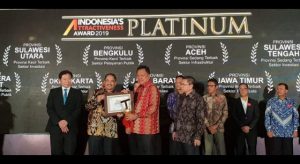Olly Dondokambey kembali Terima Penghargaan Sulut Provinsi Terbaik