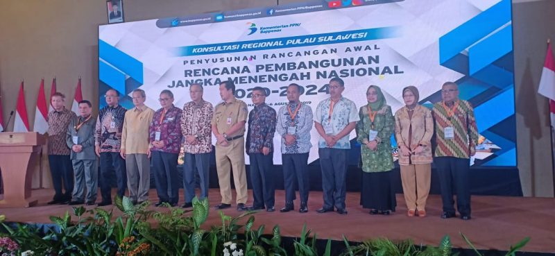 Steven Kandouw Singgung Kementerian PPN/Bappenas, Bilang Proyek Rel Kereta Api hanya Wacana
