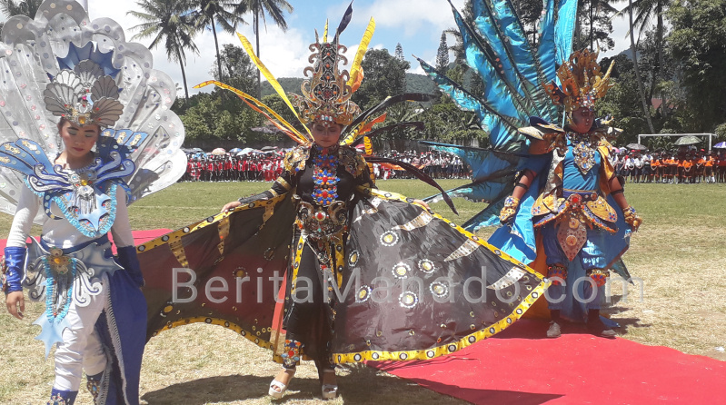 Paskibraka Langowan Raya Sukses Kibarkan Merah Putih