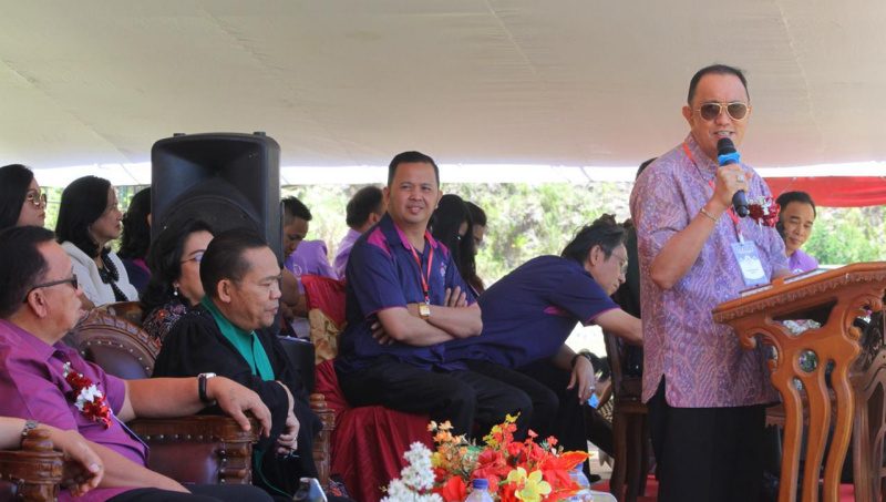 ADVERTORIAL: Royke Roring-Robby Dondokambey Hadiri Pembukaan PSR Sinode GMIM di Kawangkoan
