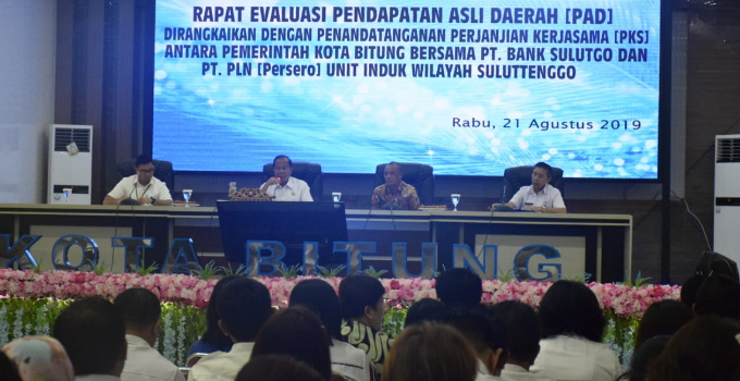 Pemkot Bitung Teken PKS dengan Bank SulutGo, BPN dan PLN Sulutttenggo