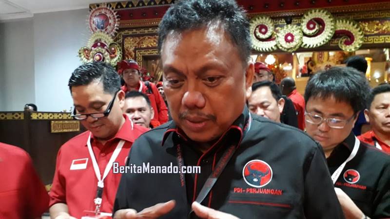 “PDI Perjuangan target sapu bersih seluruh Pilkada di Sulawesi Utara,” ujar Olly Dondokambey kepada BeritaManado.com di sela Kongres V PDIP di Inna Grand Bali Beach, Denpasar, Jumat (9/8/2019) malam.