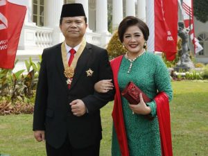 Presiden Jokowi Anugerahkan Tanda Kehormatan bagi 29 Tokoh, Putra Sulut Salah Satunya