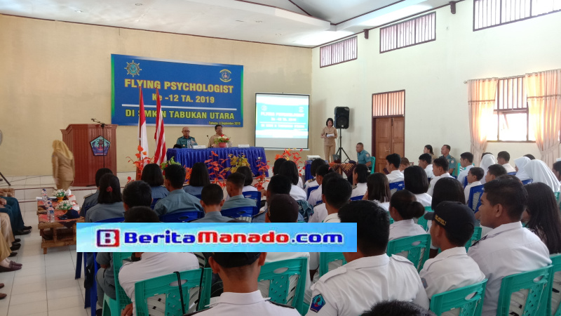SMK N Tabut Diberi Materi Flying Psychologis