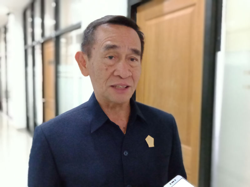 Akhiri Pengabdian Sebagai Wakil Rakyat, Ferdinand Mewengkang Minta Maaf